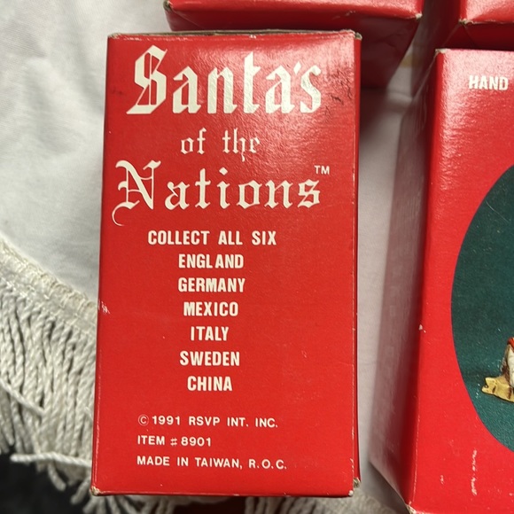 Vintage rage hand painted porcelain Santa figurines - Picture 7 of 7